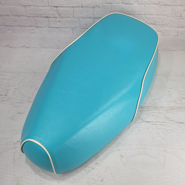 Genuine Buddy Kick Seat Cover Turquoise Blue with Hibiscus